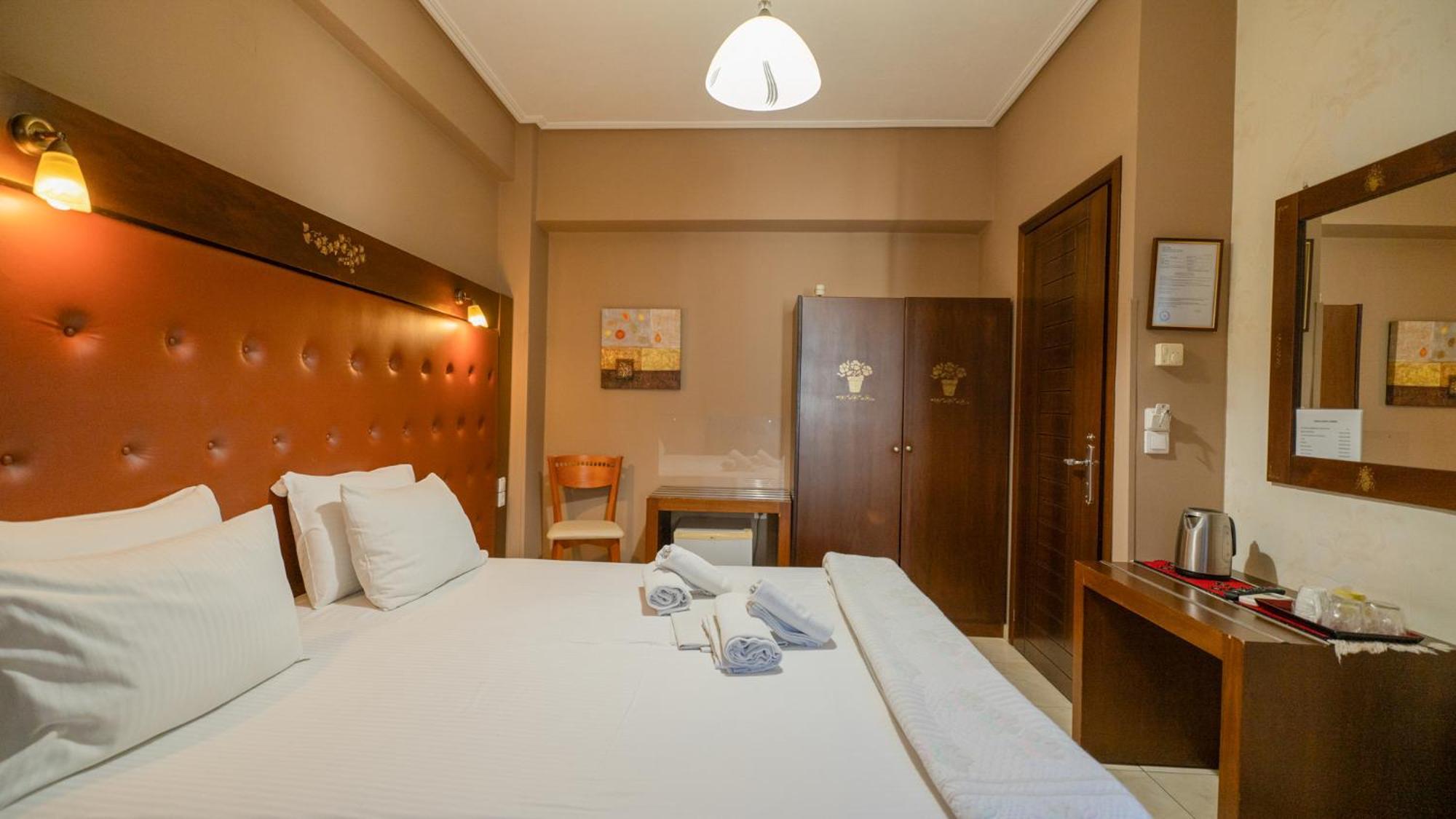 Toti Boutique Rooms Kalampáka Buitenkant foto
