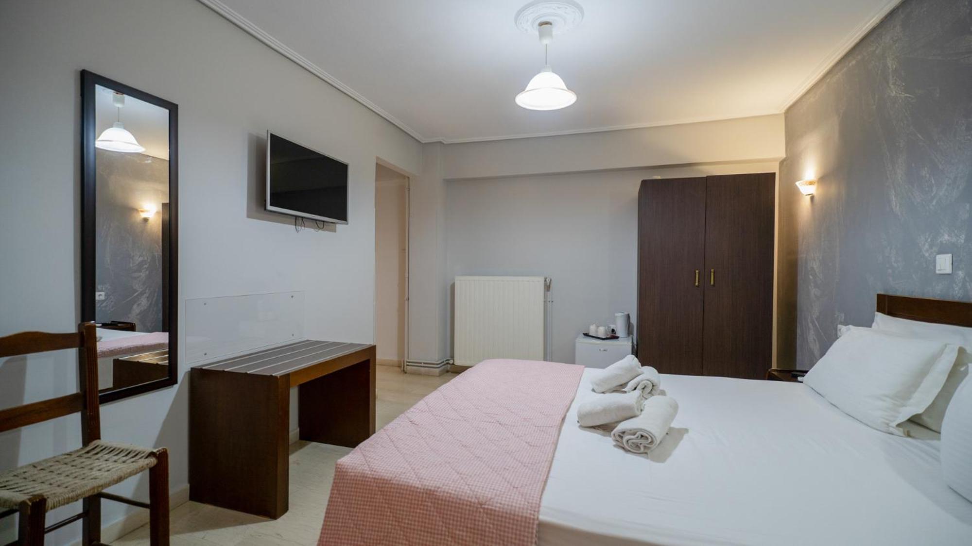 Toti Boutique Rooms Kalampáka Buitenkant foto